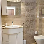 Apartmán Stylish 1br Steps From Sea Garden I By Flat Mаnager *