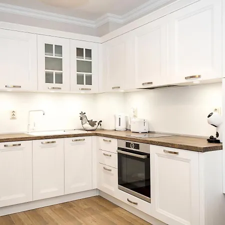 Stylish 1br Steps From Sea Garden I By Flat Mаnager Apartment Varna