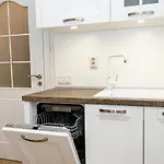アパート Stylish 1br Steps From Sea Garden I By Flat Mаnager ヴァルナ