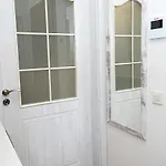 Stylish 1br Steps From Sea Garden I By Flat Mаnager * ヴァルナ
