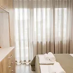 Stylish 1br Steps From Sea Garden I By Flat Mаnager