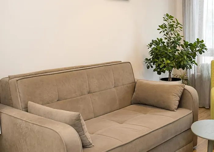 Stylish 1br Steps From Sea Garden I By Flat Mаnager דירה