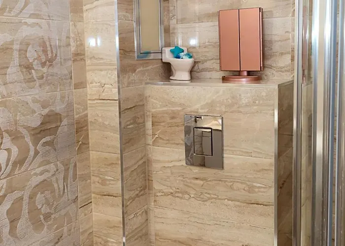 דירה Stylish 1br Steps From Sea Garden I By Flat Mаnager וארנה
